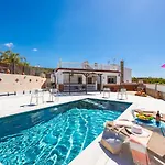 Maria Gomez Villa Nerja